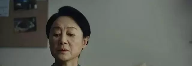 《爱情没有神话》大结局周媚坠楼戴珊被弃,剧情聚焦杀猪盘诈骗链条 | 细节速览 《爱情没有神话》大结局周媚坠楼戴珊被弃,剧情聚焦杀猪盘诈骗链条 | 细节速览